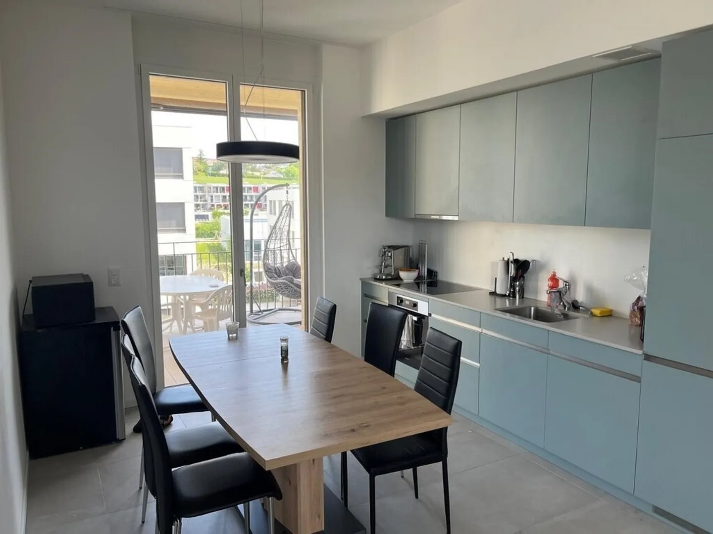 Magnifico appartamento di 4,5 stanze con un grande balcone - Foto 5 di 9