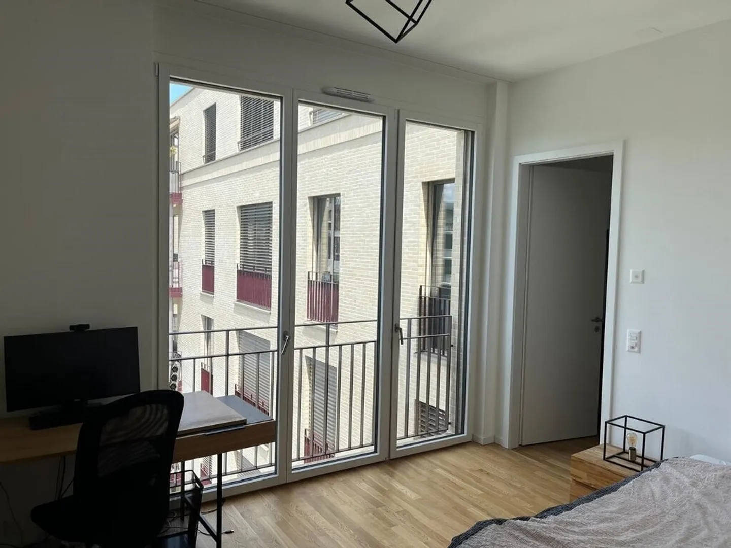 Magnifico appartamento di 4,5 stanze con un grande balcone - Foto 6 di 9