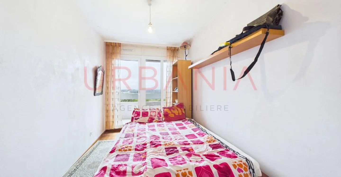 Appartement en étage élevé - Photo 7 sur 7