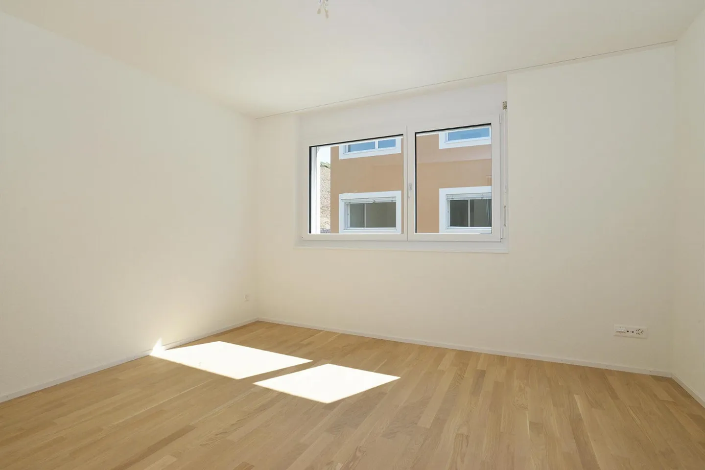 Modern Apartment in Quiet Location - Photo 5 of 6