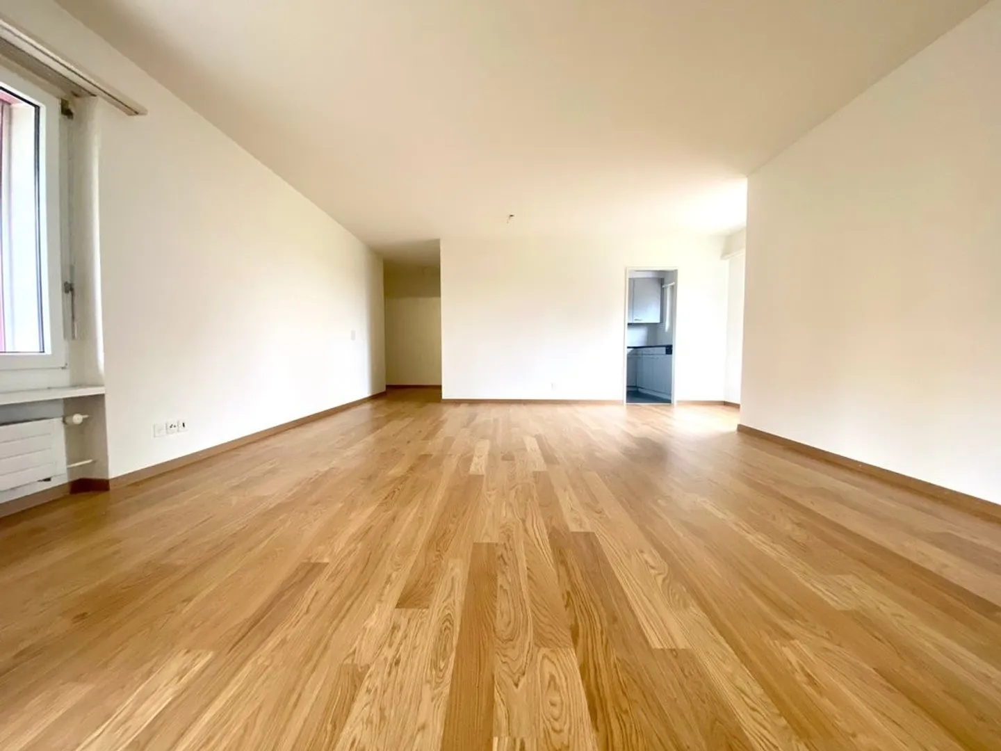Bellissimo appartamento di 3,5 stanze in affitto a Forch - Foto 1 di 8