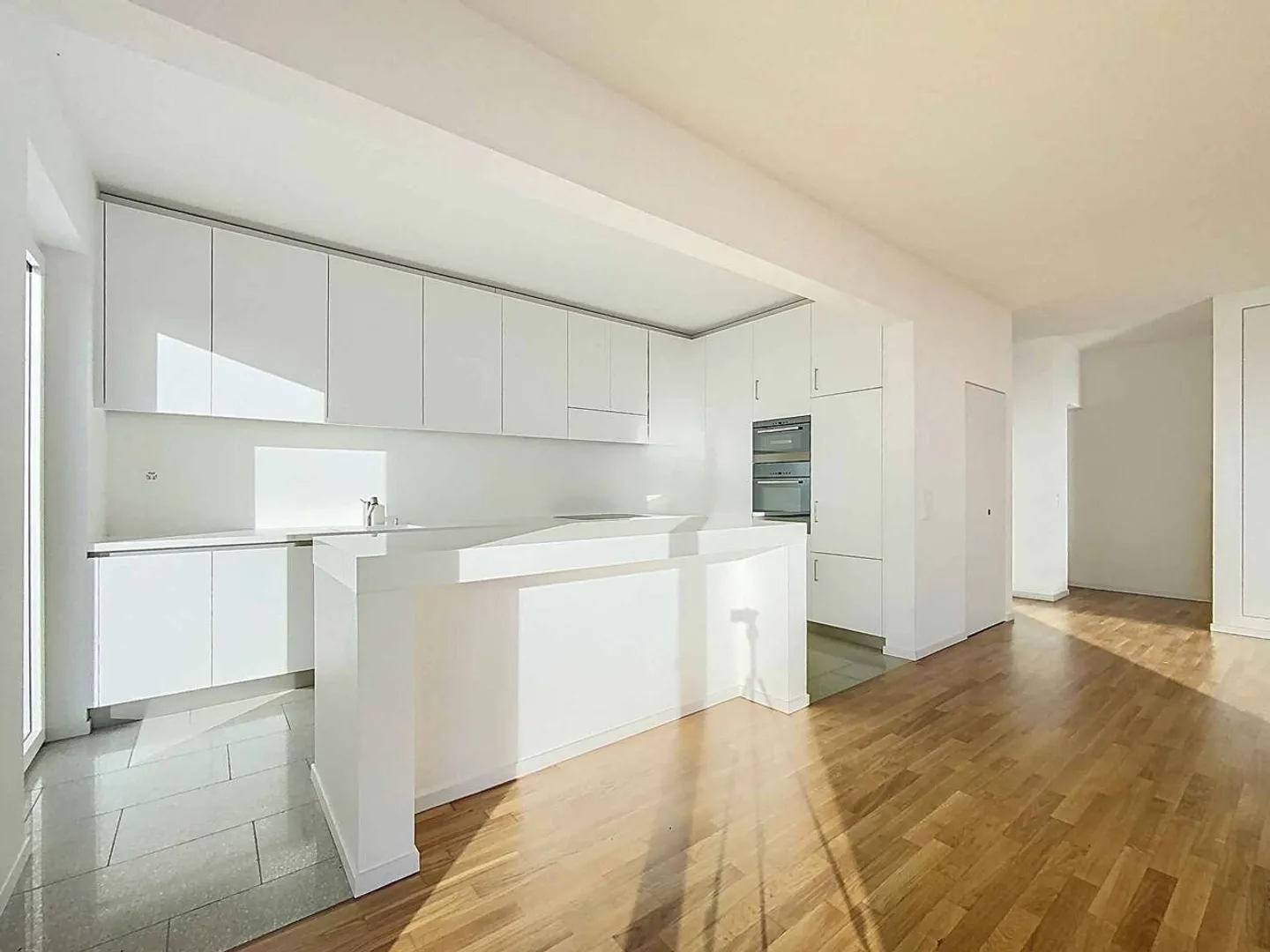 Villa contemporanea eccezionale con vista panoramica sul lago di Ginevra - Foto 3 di 12