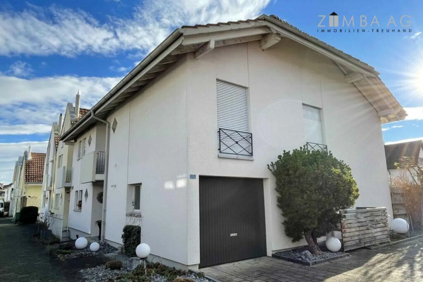 In una casa unifamiliare, spaziosa, soleggiata e tranquilla - Foto 1 di 11