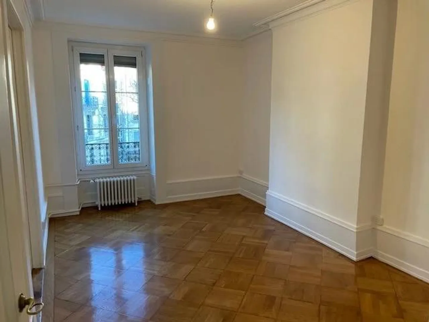 Place des Eaux-Vives: Appartamento di 4 stanze al 3° piano - Foto 4 di 10