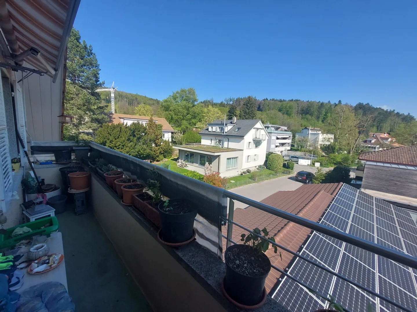 COZY AND SUNNY - Photo 7 of 8