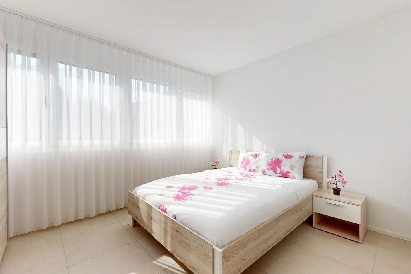 Charming Family Home in Quiet Area - Photo 6 of 11