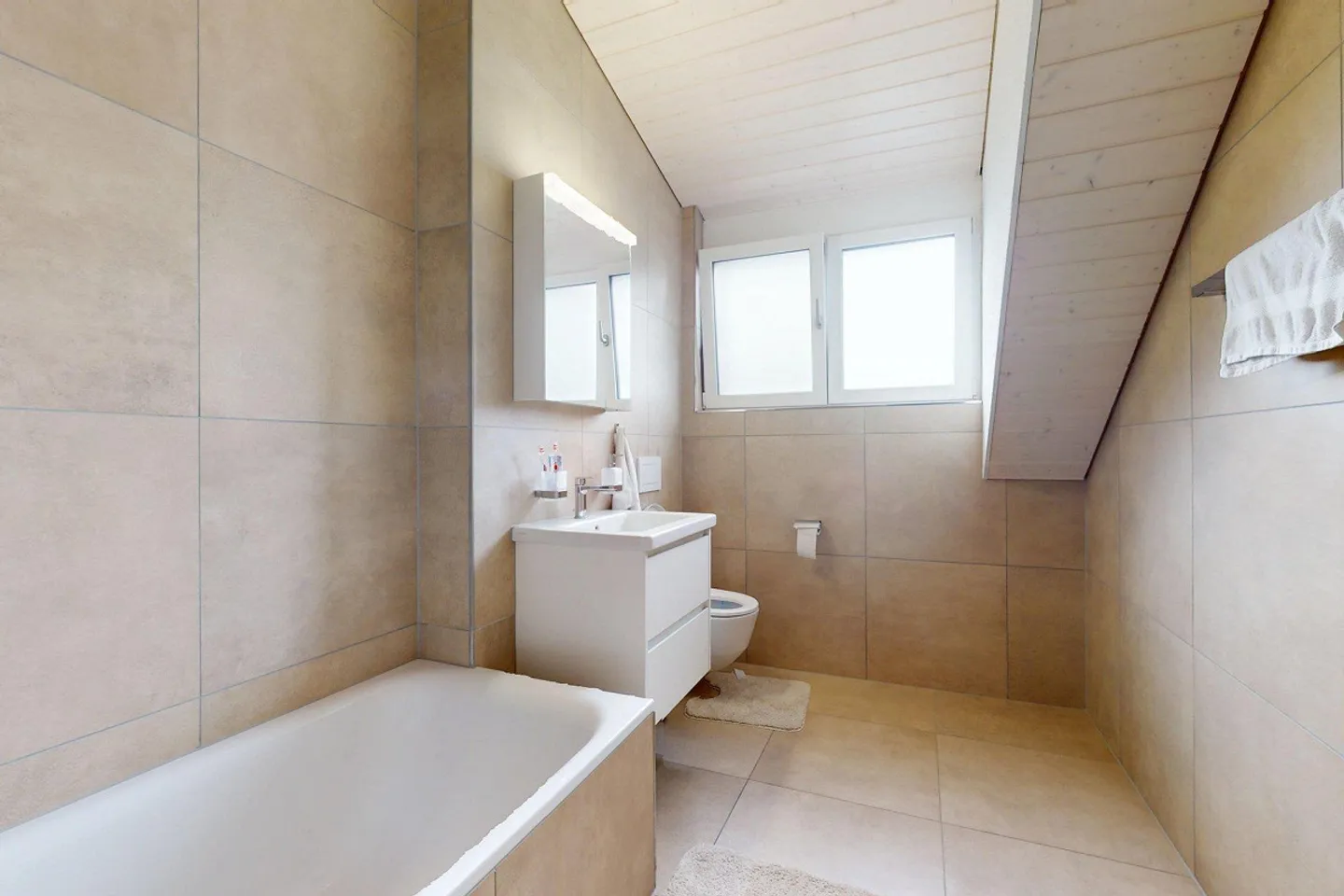 Charming Family Home in Quiet Area - Photo 10 of 11