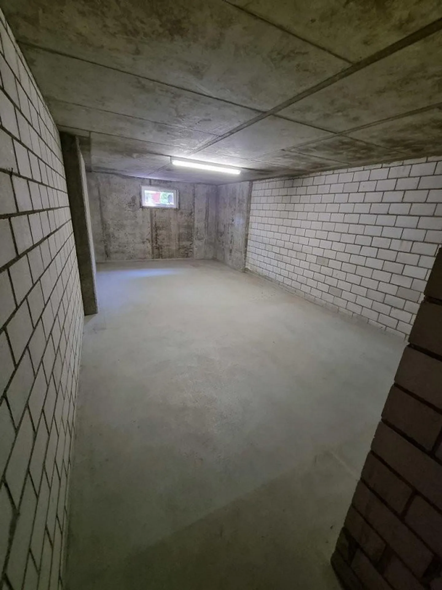 Salle de bricolage à louer au centre de Buchs - Photo 4 sur 5