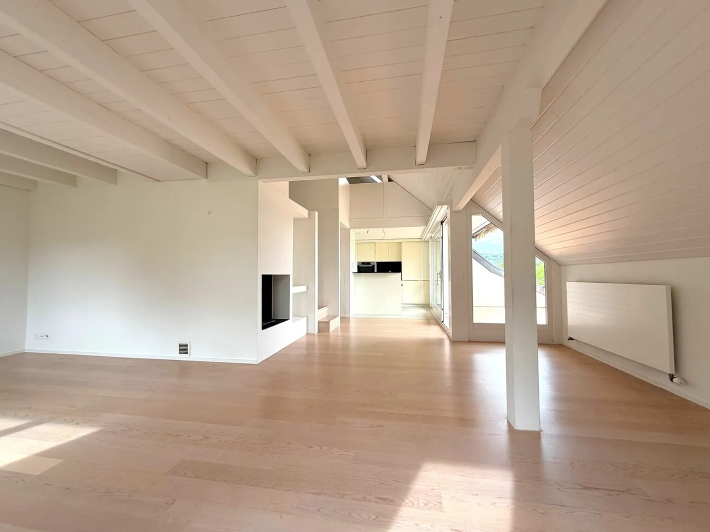 Maisonette rénovée avec terrasse - Photo 10 sur 21