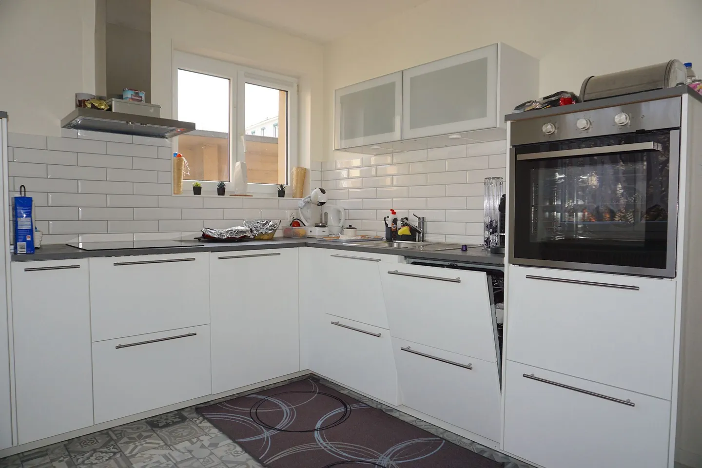 ARI-253 - Edificio con 3 appartamenti, 3 garage e 2 posti auto vicino alla stazione CFF - Foto 9 di 12