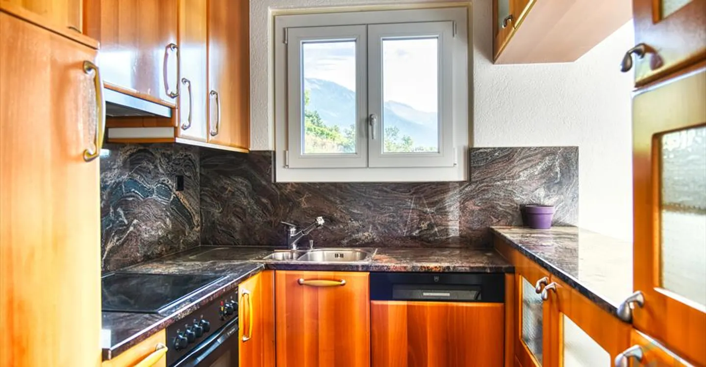 Esclusiva casa affascinante con 2 unità nel cuore del vigneto di Sierrois - Foto 3 di 13