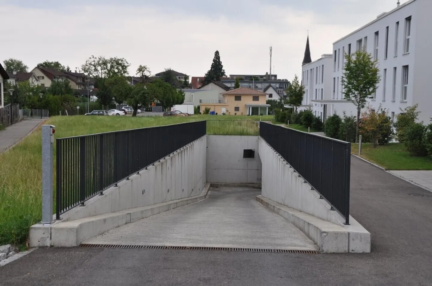 Your parking space for car or motorcycle in Romanshorn - Photo 1 of 3
