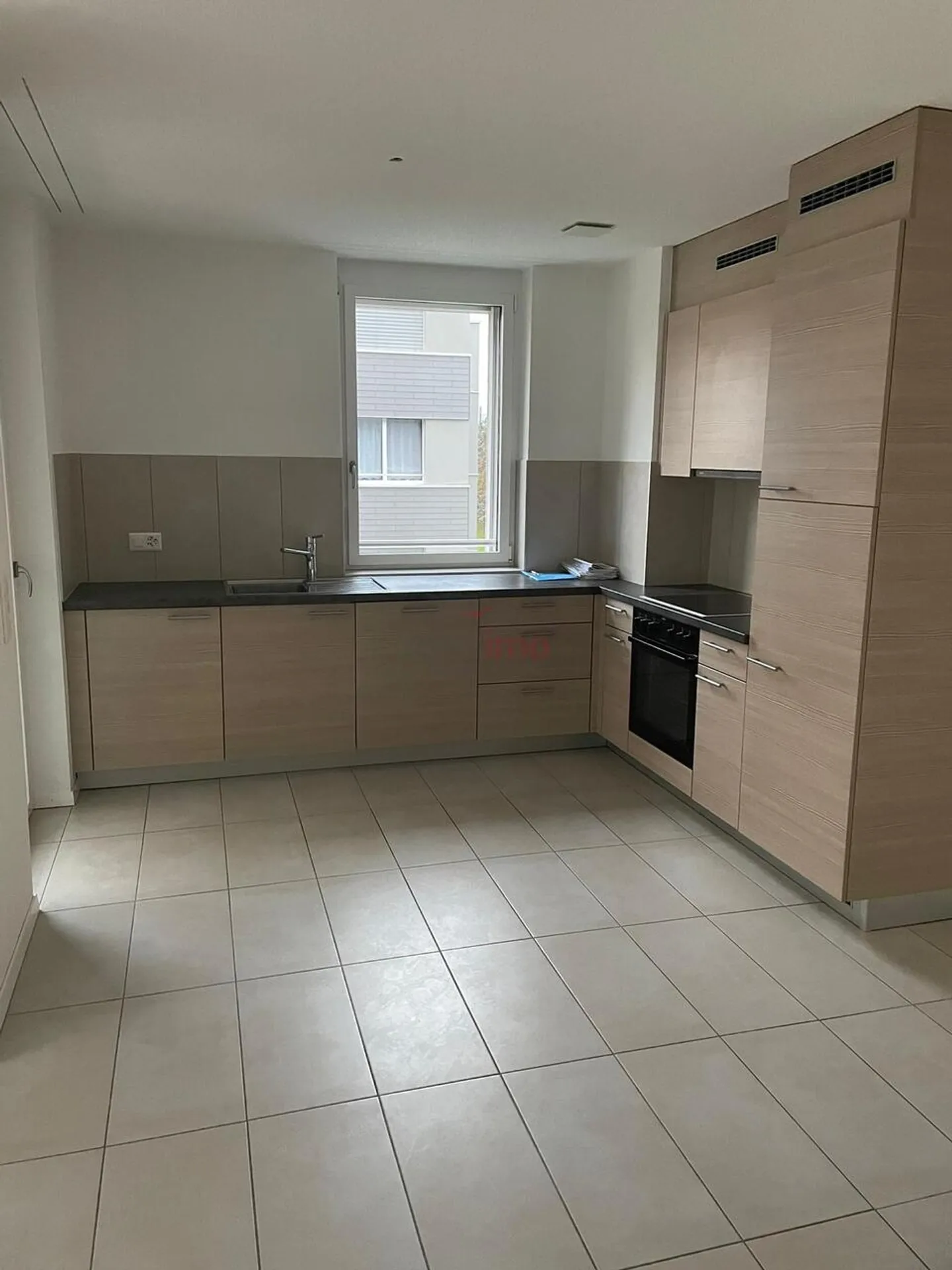 Wunderschöne 3,5-Zimmer-Wohnung mit Loggia zur Miete in Morges - Foto 4 von 8