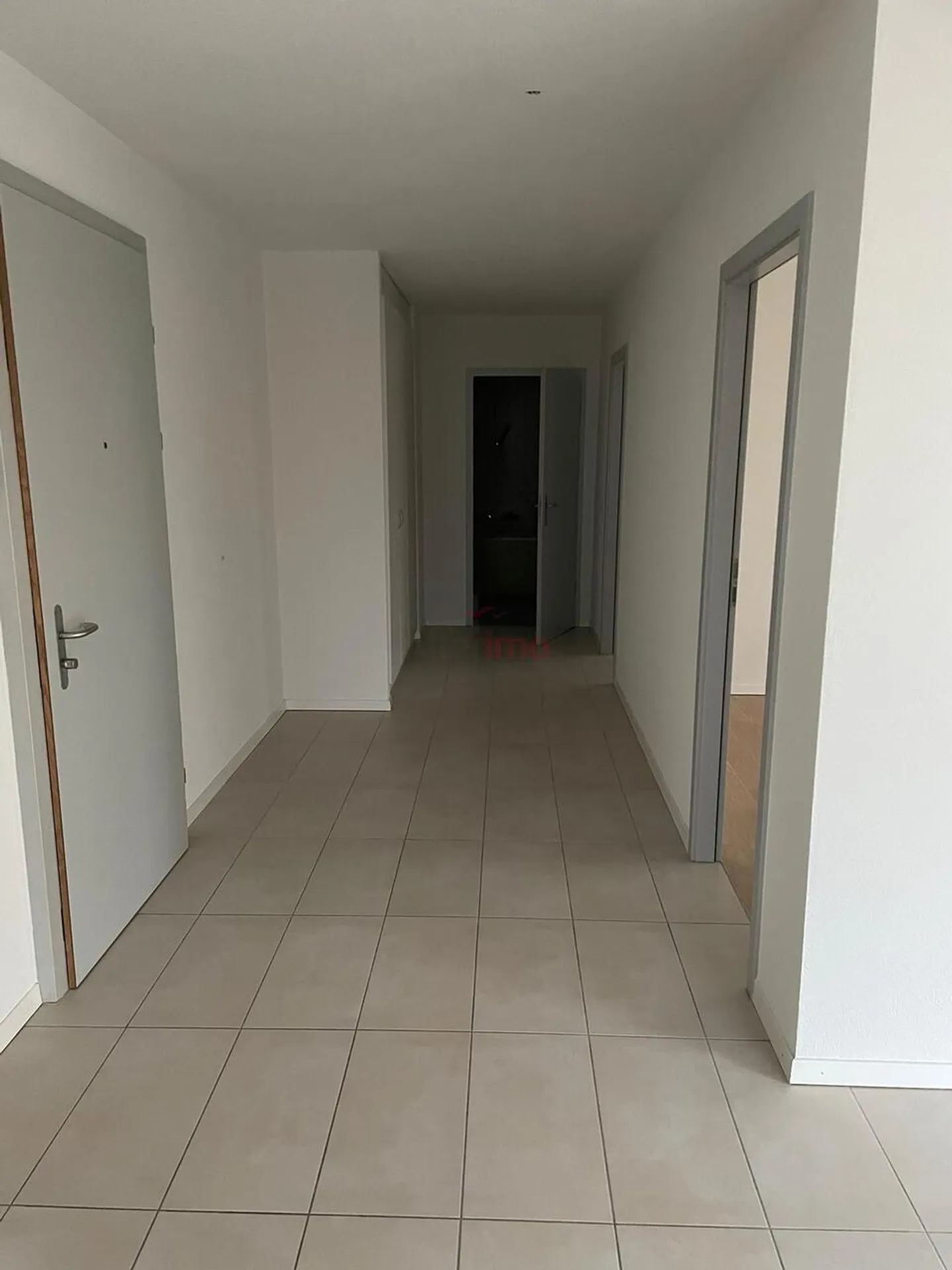 Wunderschöne 3,5-Zimmer-Wohnung mit Loggia zur Miete in Morges - Foto 5 von 8