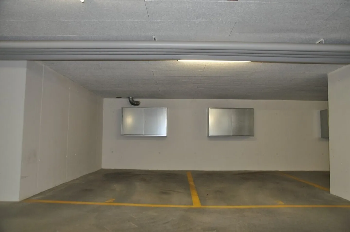 Your parking space for car or motorcycle in Romanshorn - Photo 3 of 3