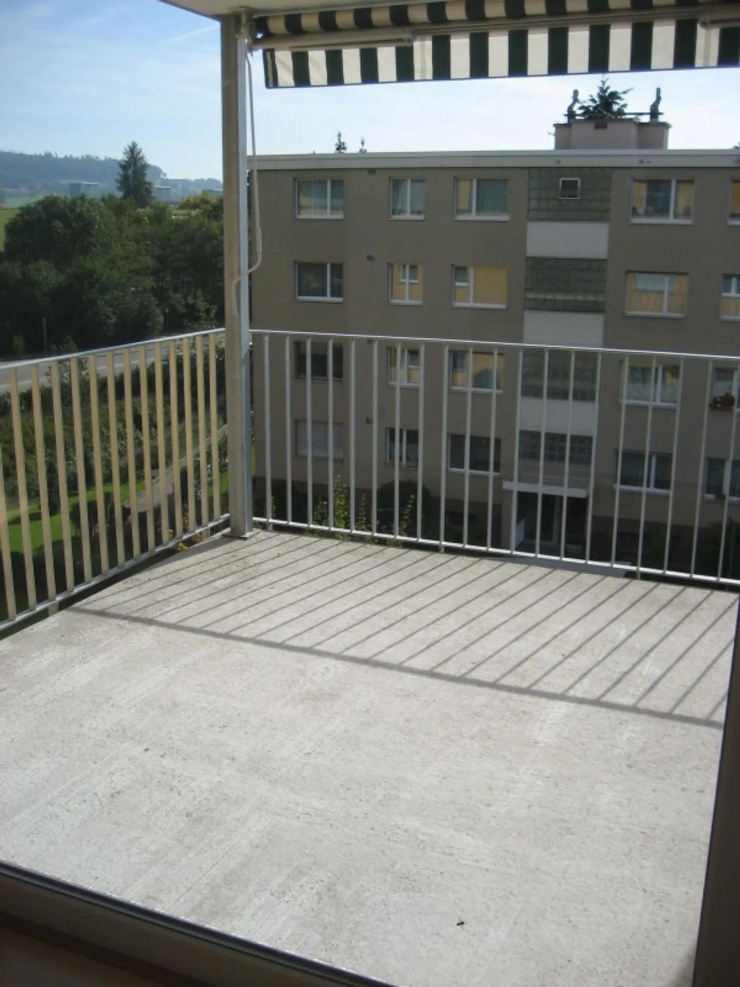 Appartement 3.5 pièces avec balcon - Photo 6 sur 6