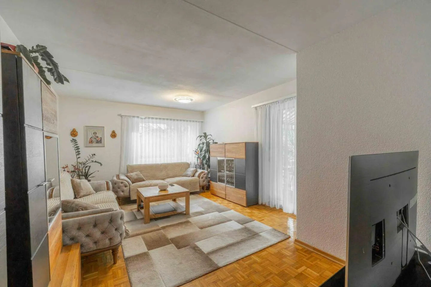 Proprietà di investimento attraente: 2 case plurifamiliari con 15 appartamenti - Foto 9 di 20