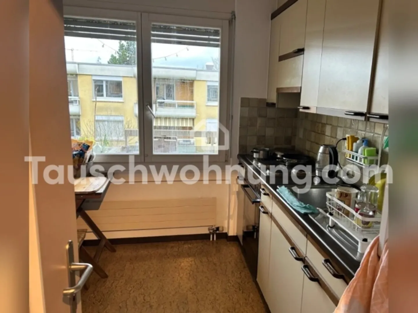 ÉCHANGE D'APPARTEMENT Appartement abordable et confortable dans la verdure contre un grand appartement - Photo 3 sur 5