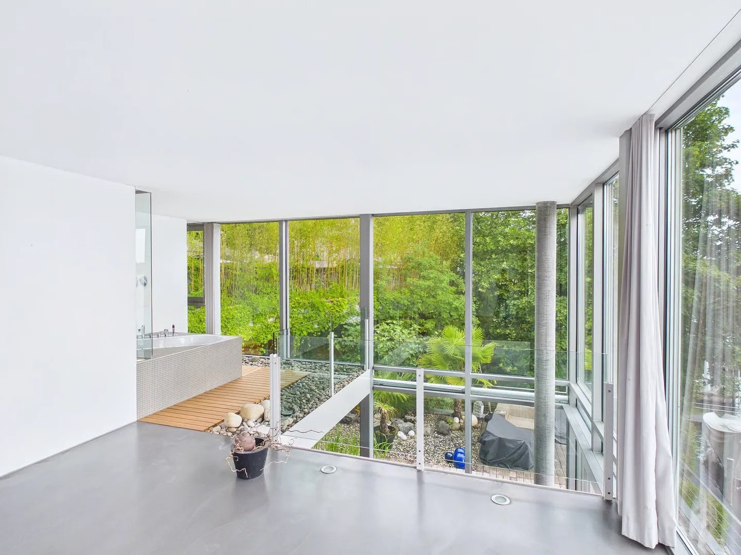 Appartamento triplex esclusivo con accesso diretto al lago e posto barca privato a Twann-Tüscherz - Foto 9 di 13