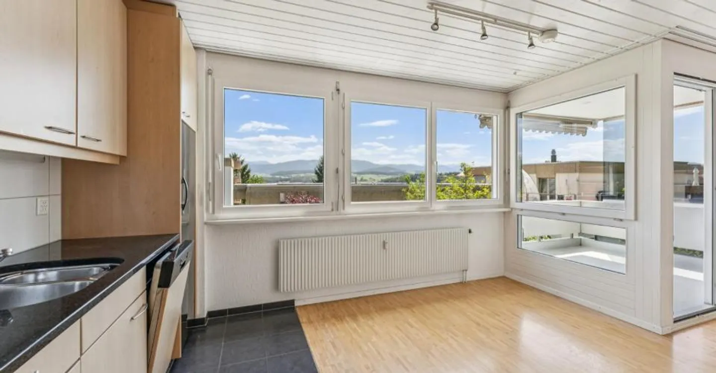 4.5-room apartment with 2 balconies - Photo 7 of 13