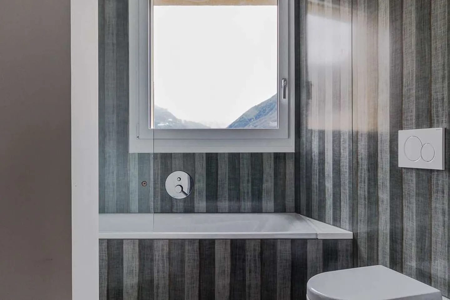 Appartamento moderno con 4,5 stanze, vista lago e terrazza sul tetto - Foto 10 di 13