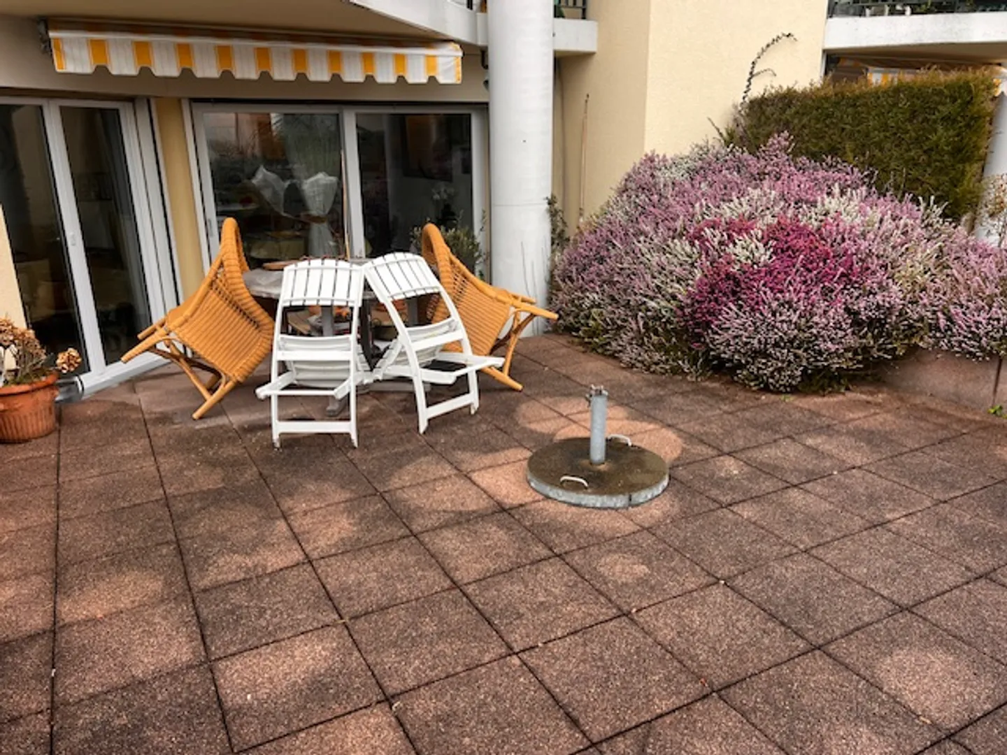 Appartement traversant avec grande terrasse à Villeneuve (VD) - Photo 5 sur 10