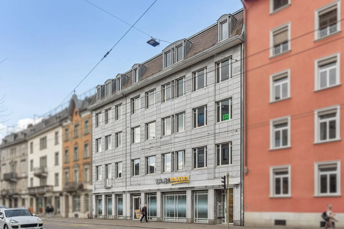 Modernes Fitness- oder Bürofläche - Foto 1 von 15