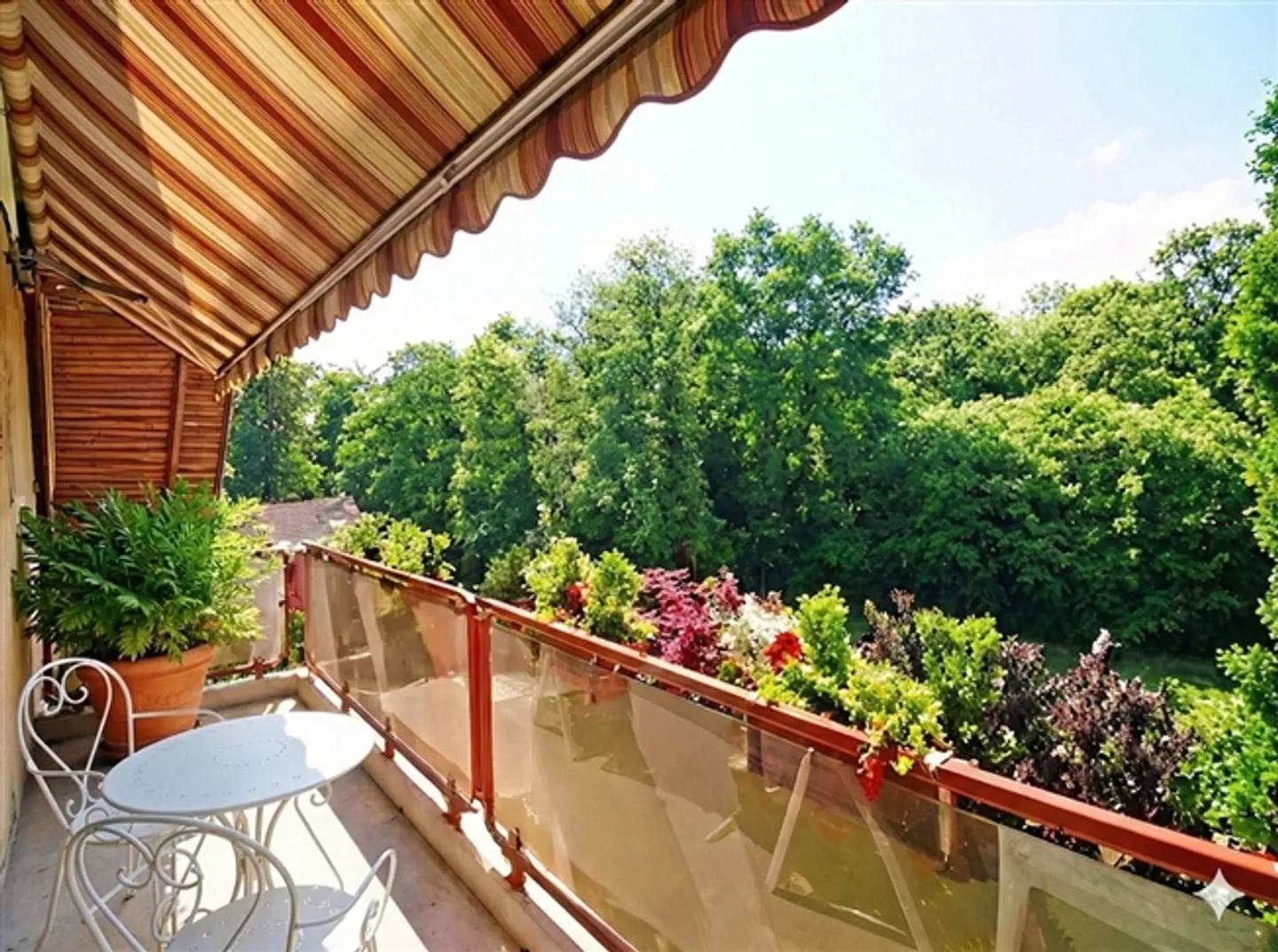 Casa bifamiliare prestigiosa di 5,5 stanze "Waterfront" con sala di arrampicata - Foto 2 di 16