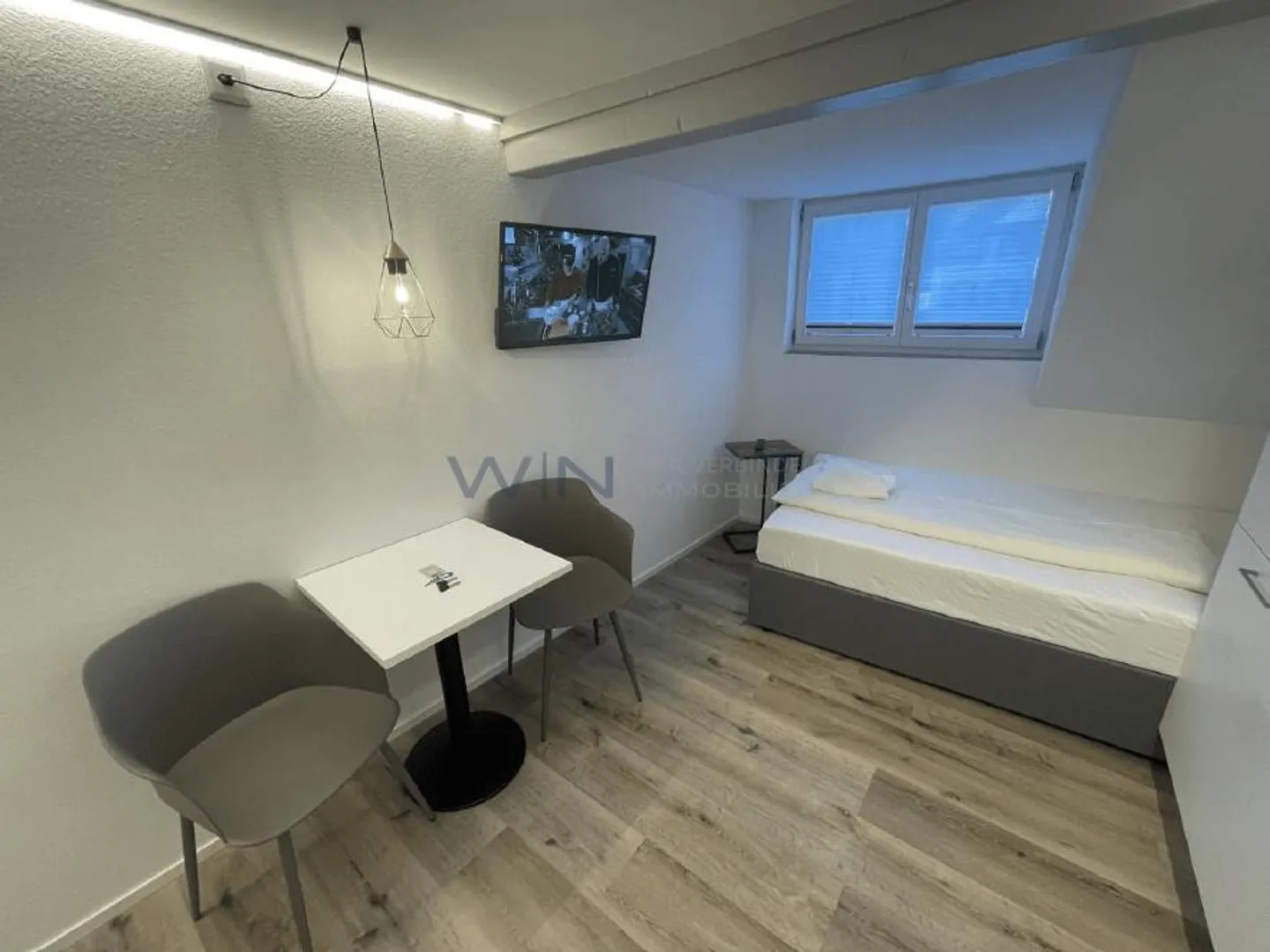 4.6% Center with 7 Units - Fully Rented - Photo 8 of 9