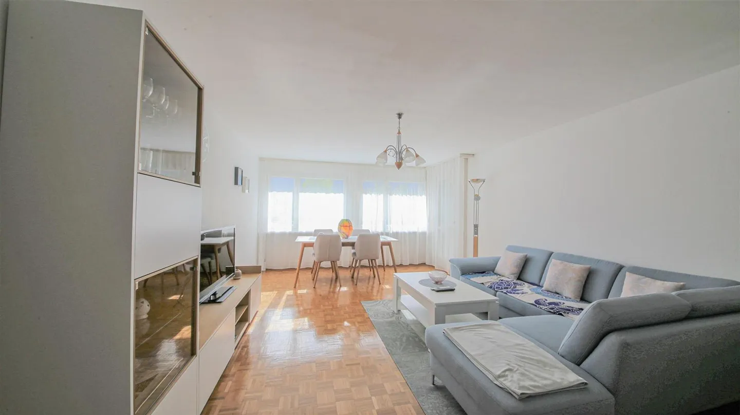 4.0 Zimmerwohnung in Netstal - Foto 4 von 7