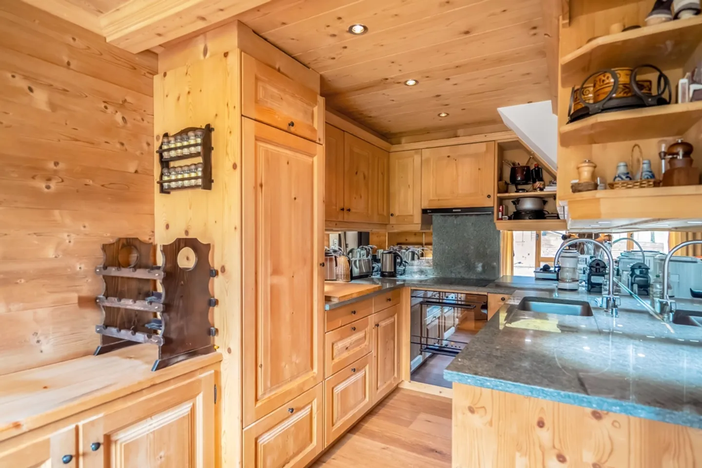 Elegante Duplexwohnung in Klosters - Foto 6 von 12