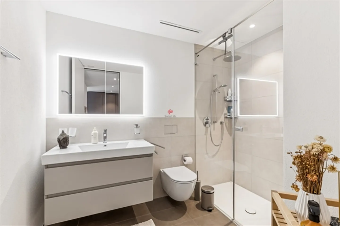 Vie élégante dans la verdure - au cœur de Zurich - Photo 11 sur 17