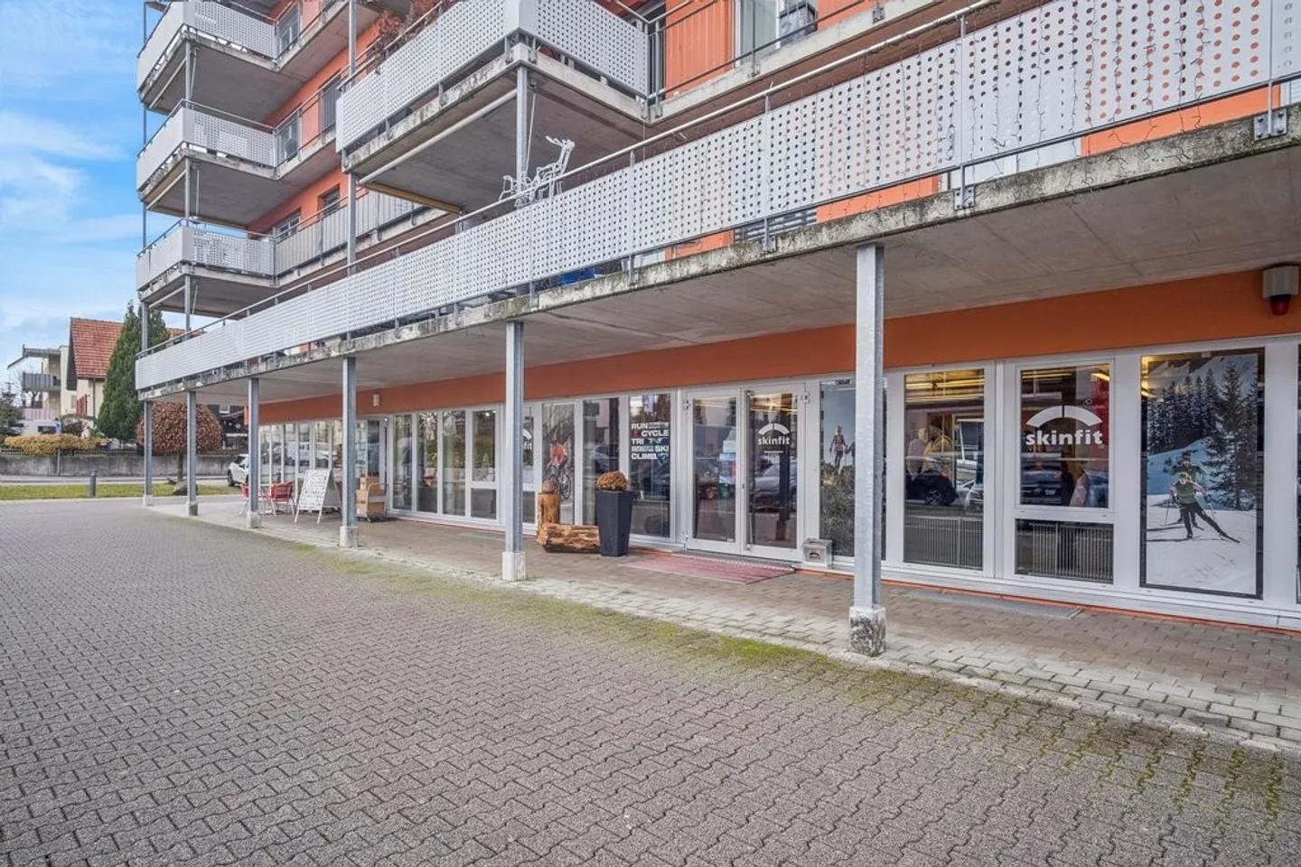 Vielseitige Gewerbefläche zu Vermieten - Foto 1 von 8