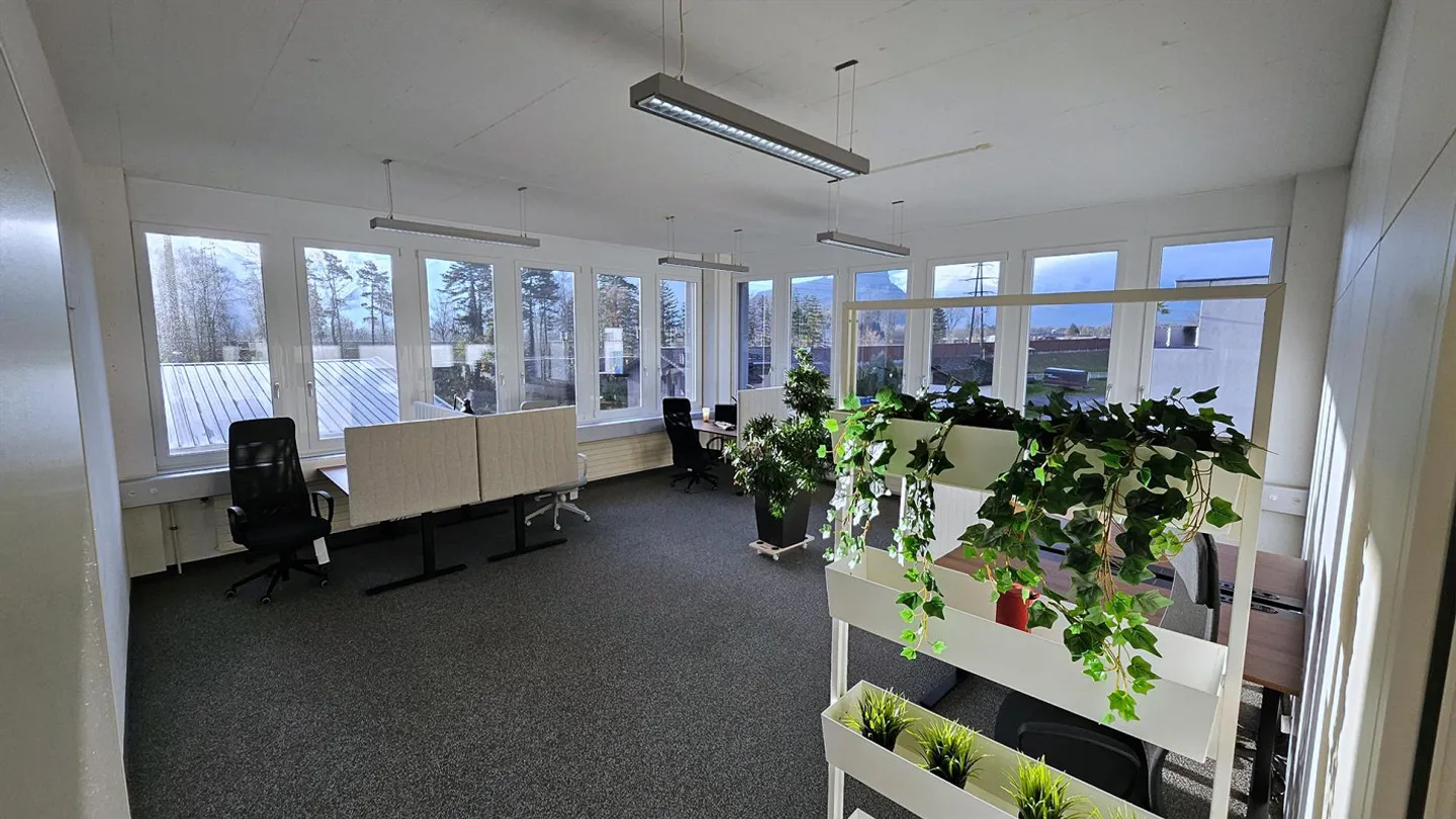 Dein Arbeitsplatz - Foto 2 von 8