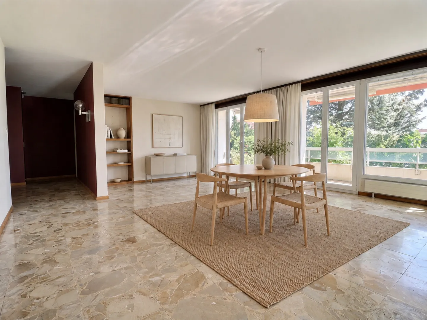 Proprietà di 2 appartamenti di 4,5 stanze con grande giardino e piscina - Foto 6 di 25