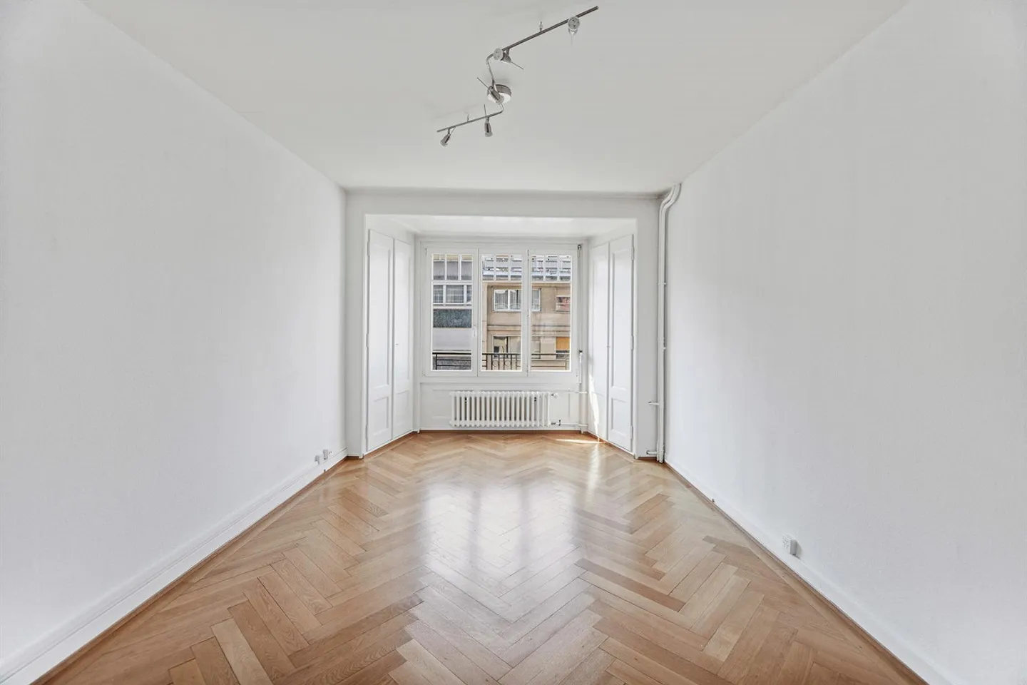 Appartamento affascinante a due passi da Plainpalais! - Foto 3 di 7