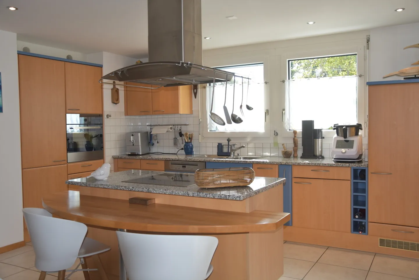 Charming villa with 6.5 rooms and breathtaking views - Photo 5 of 19