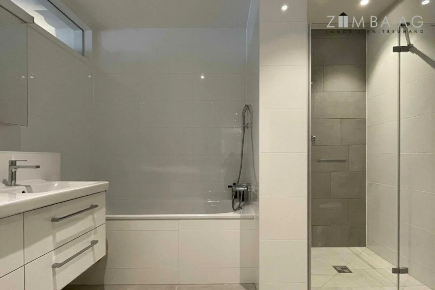 ruhig, zentral, viel Sonne, Eigentümerstandard, luxuriöser Ausbau m... - Foto 5 von 11