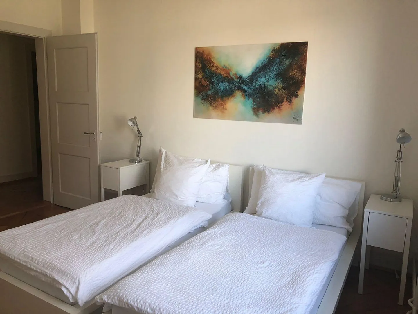 Stilvolle 4-Zimmerwohnung mit Balkon - Foto 2 von 8