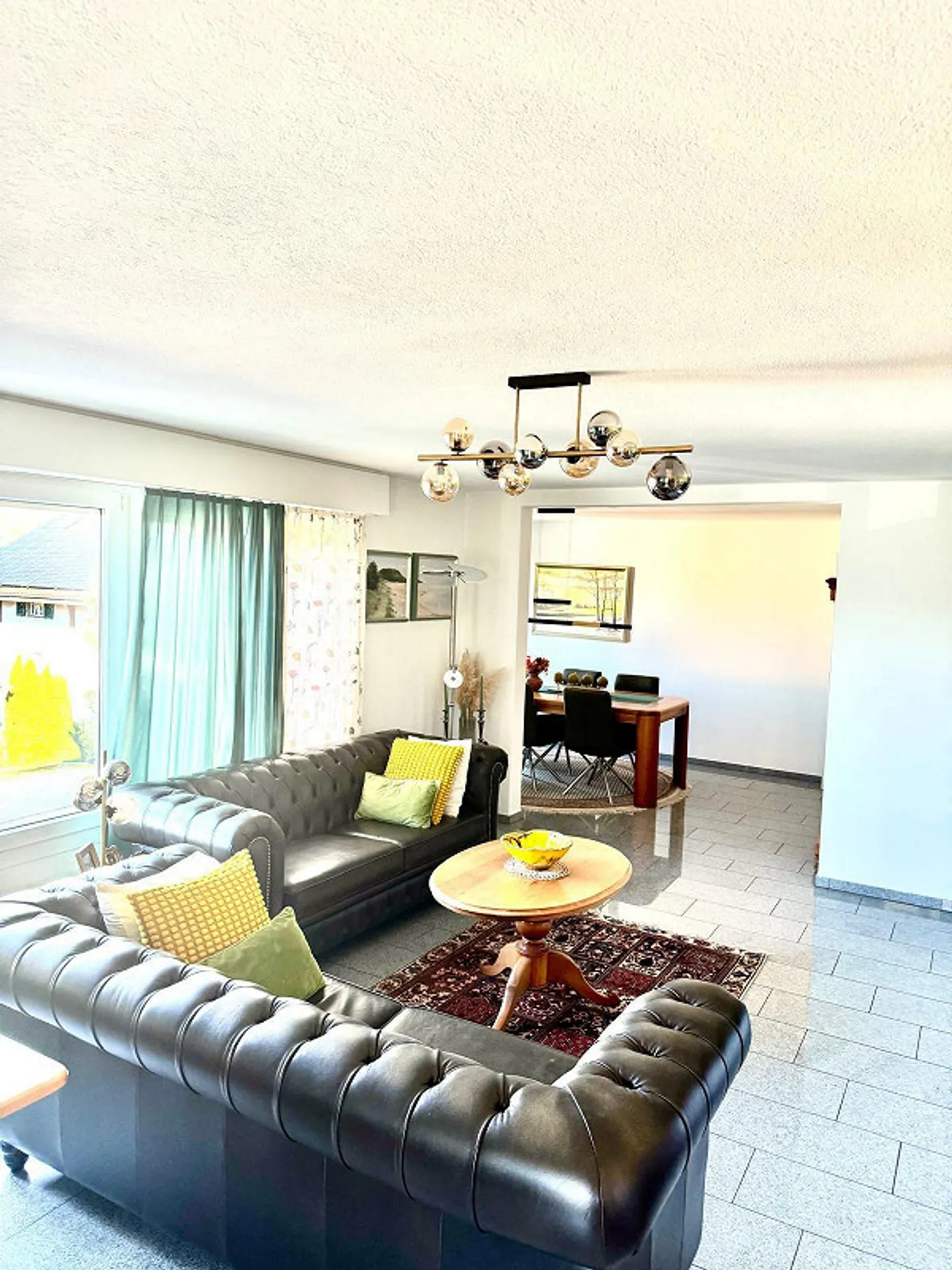 Living & Feeling Good - Photo 2 of 9