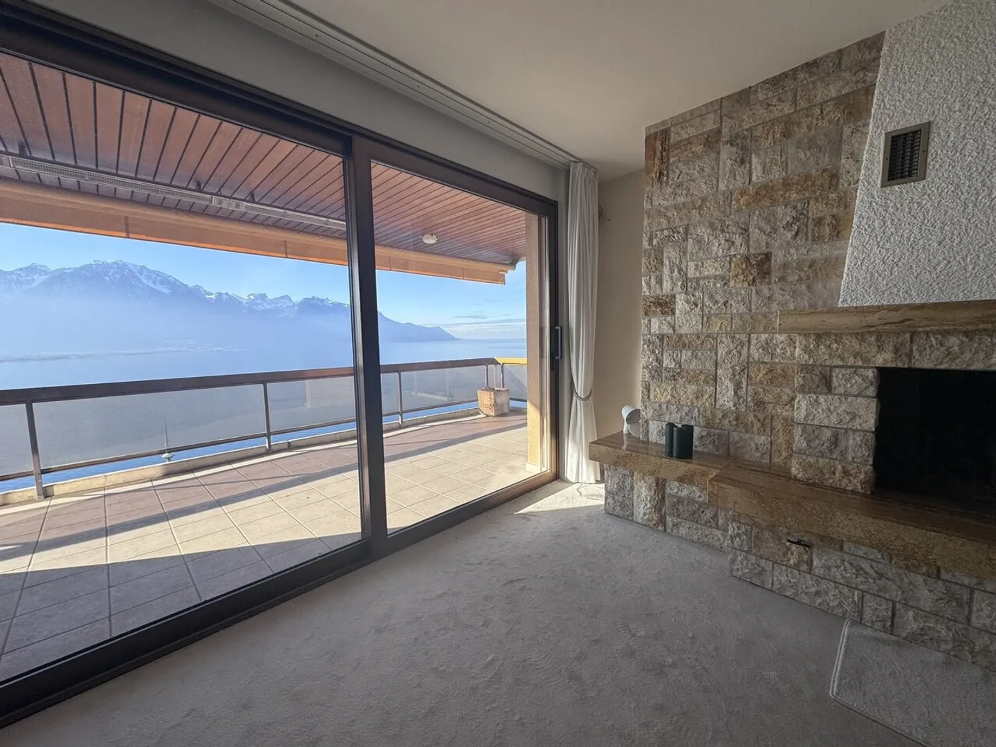 Appartamento in affitto - Foto 3 di 12