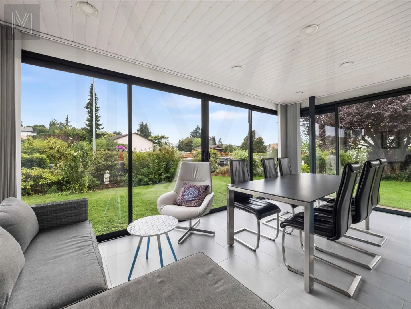 Einfamilienhaus 5,5 Zimmer mit unabhängigem Studio - Foto 1 von 13