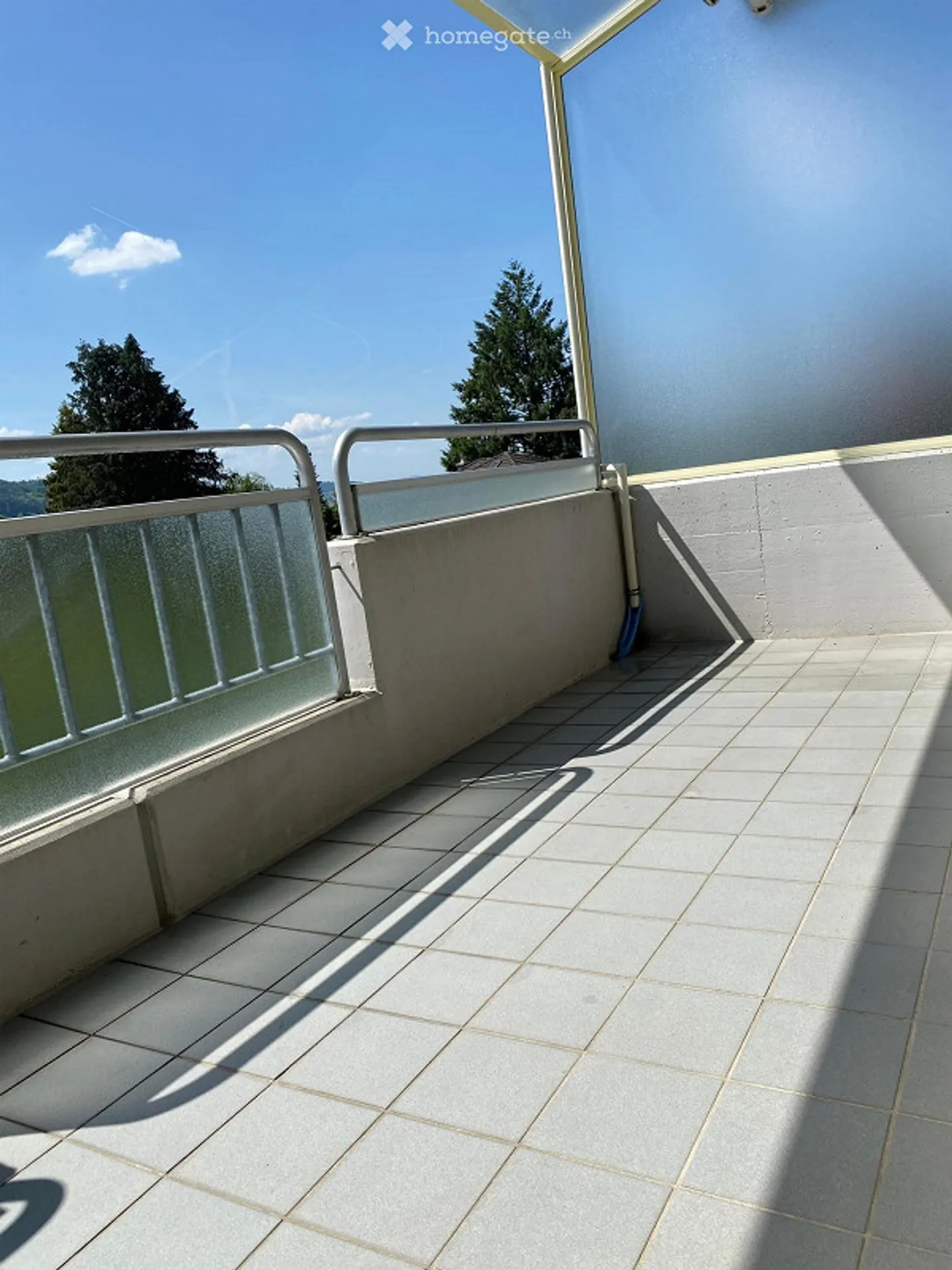 Appartement 4.5 pièces avec double garage - Photo 7 sur 8