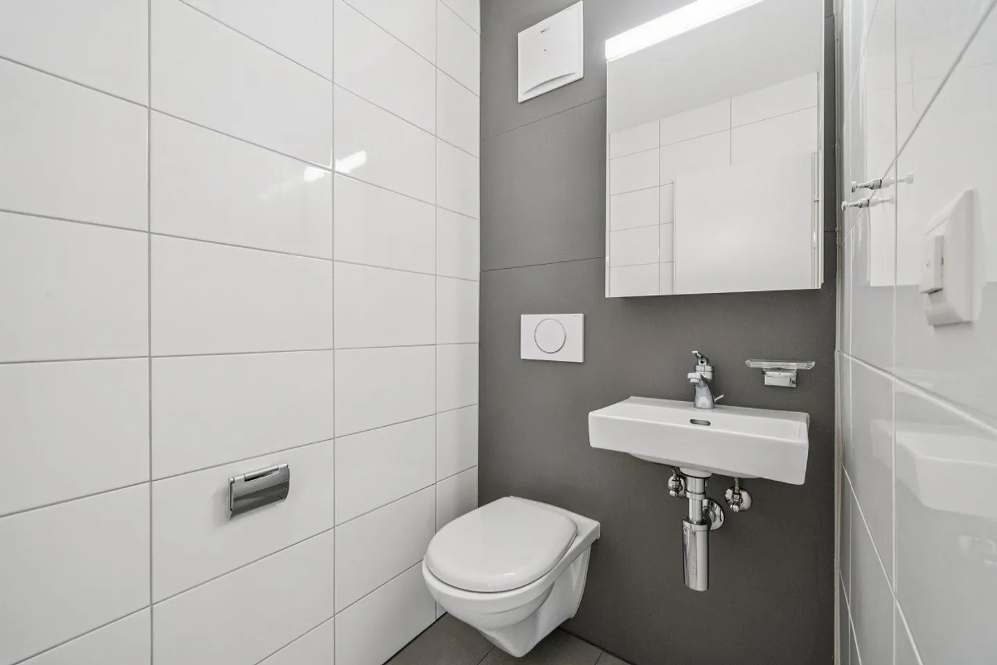 Appartement de 5,5 pièces au rez-de-chaussée avec un agencement spacieux - Photo 12 sur 12