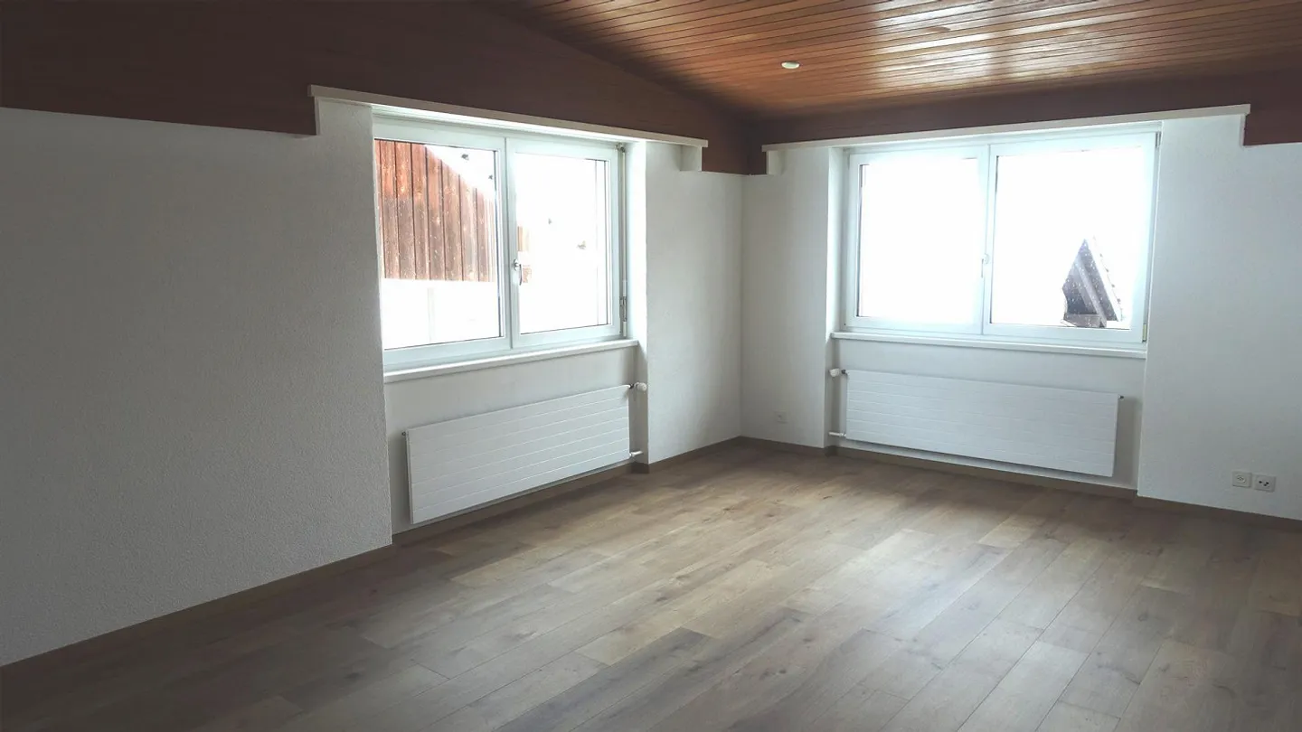 Geräumige 3.5 Zimmer Wohnung - Foto 2 von 13