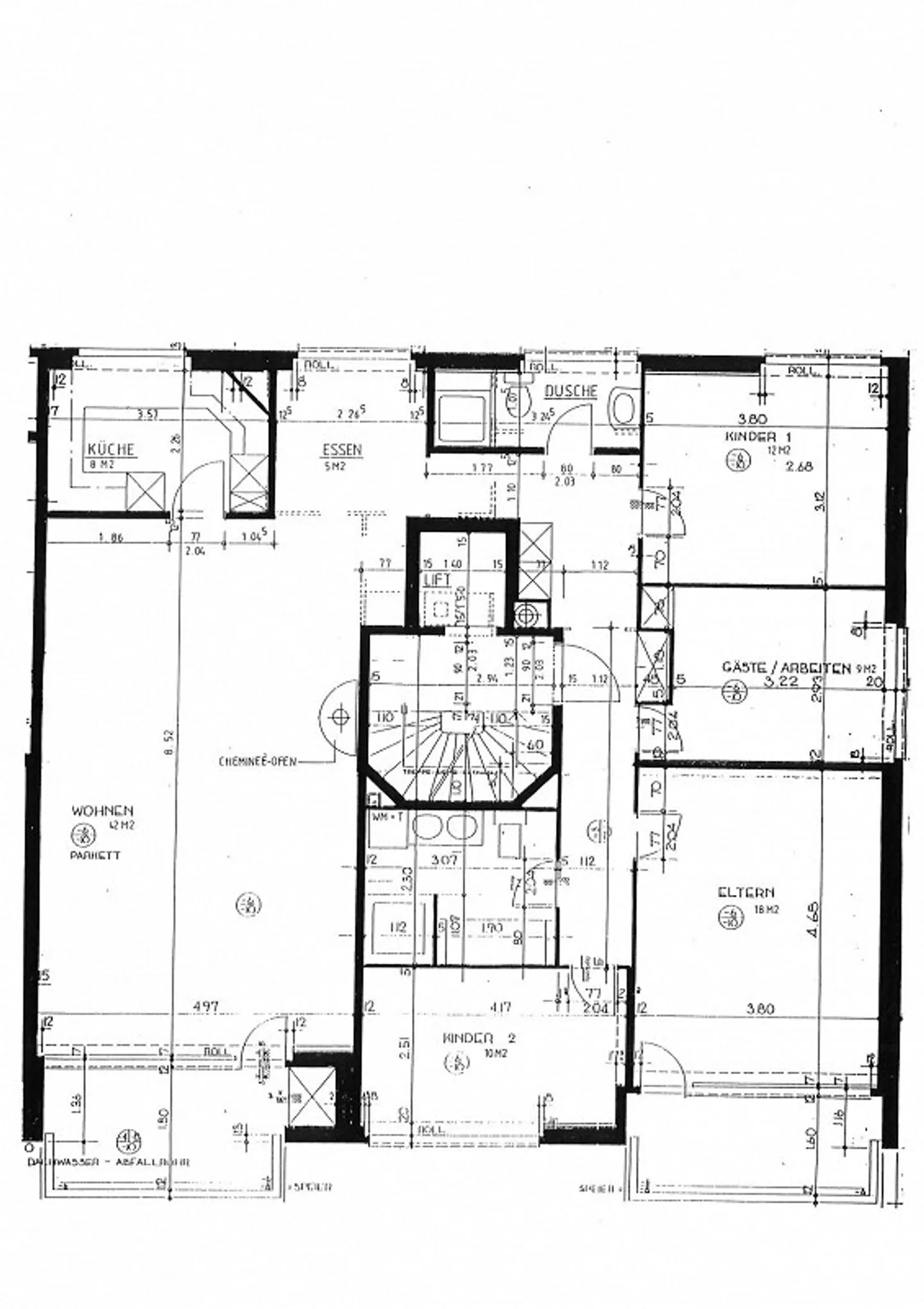Large, quiet 5-room apartment with elevator! Close to public transport and shopping - Photo 10 of 11