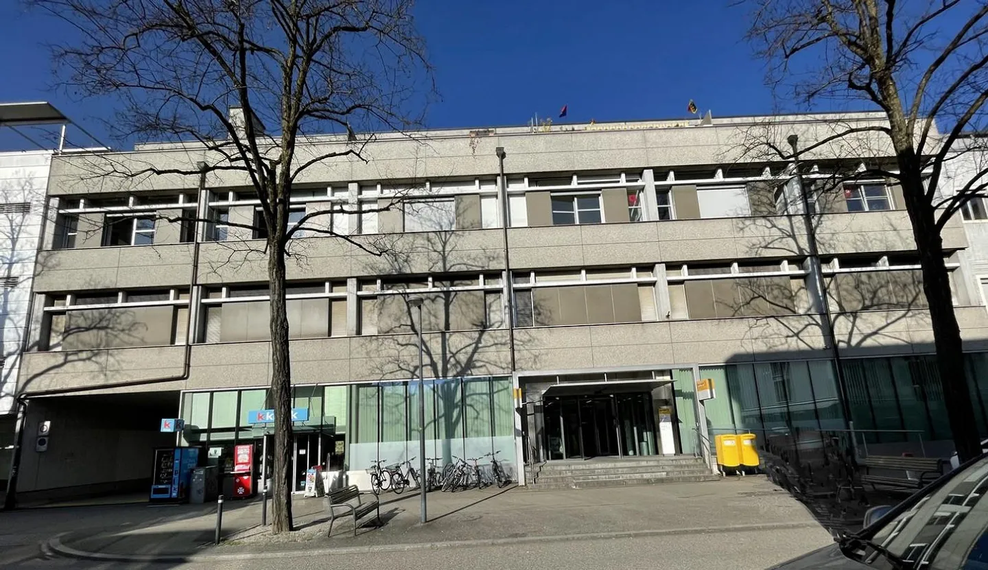 Uffici attraenti nel cuore di Burgdorf cercano nuovi dipendenti - Foto 6 di 6