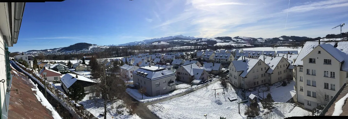 Charmante appartement de toit 4 pièces avec vue sur le Säntis et ambiance familiale - Photo 2 sur 9