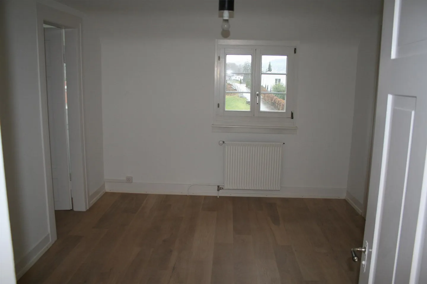 Charmante appartement de toit 4 pièces avec vue sur le Säntis et ambiance familiale - Photo 5 sur 9