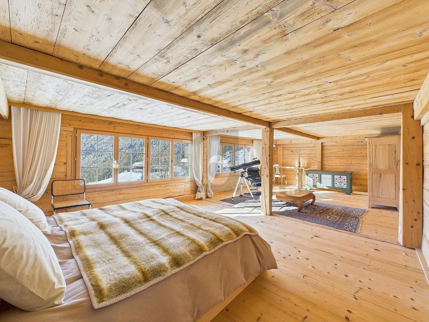 JUWEL IM OBERLAND MIT ATEMBERAUBENDER AUSSICHT - Foto 3 di 6